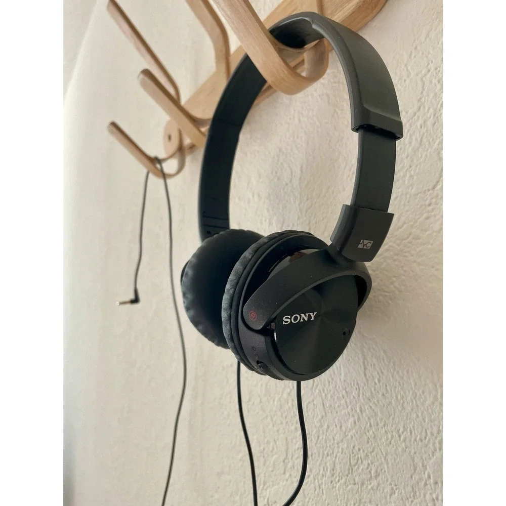 Sony MDR-ZX110NC Noise Cancelling Wired 3.5mm On-Ear Headphones Black Y2K Travel